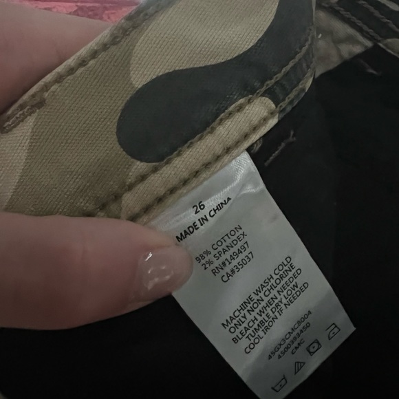 Camo Jeans - Picture 3 of 5